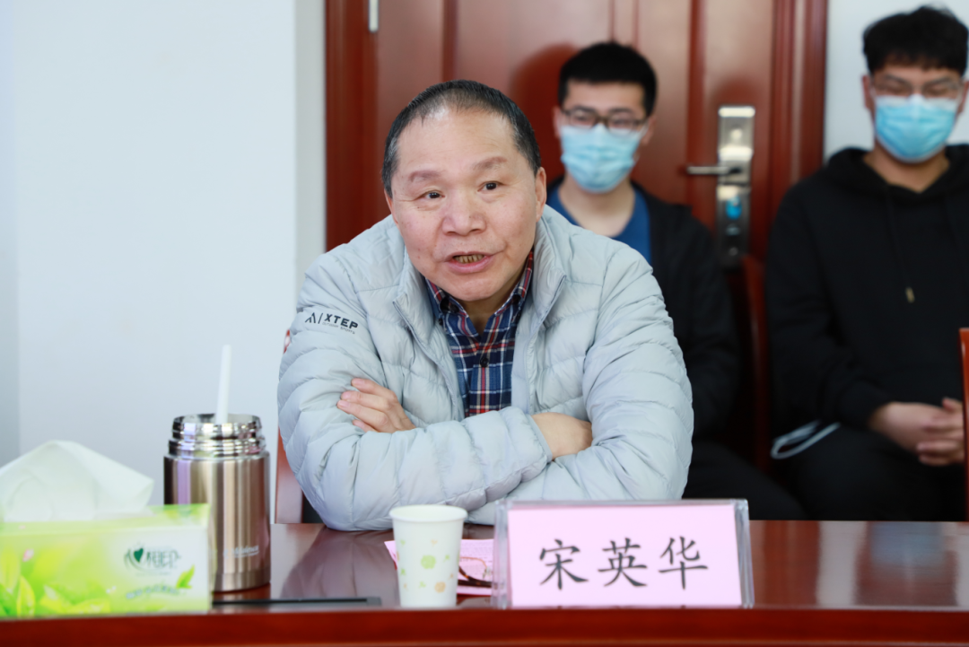 春回大地 情暖助學(xué) | 鼎業(yè)環(huán)保與武漢理工大學(xué)安全科學(xué)與應(yīng)急管理學(xué)院舉行獎(jiǎng)、助學(xué)（教）金捐贈(zèng)儀式
